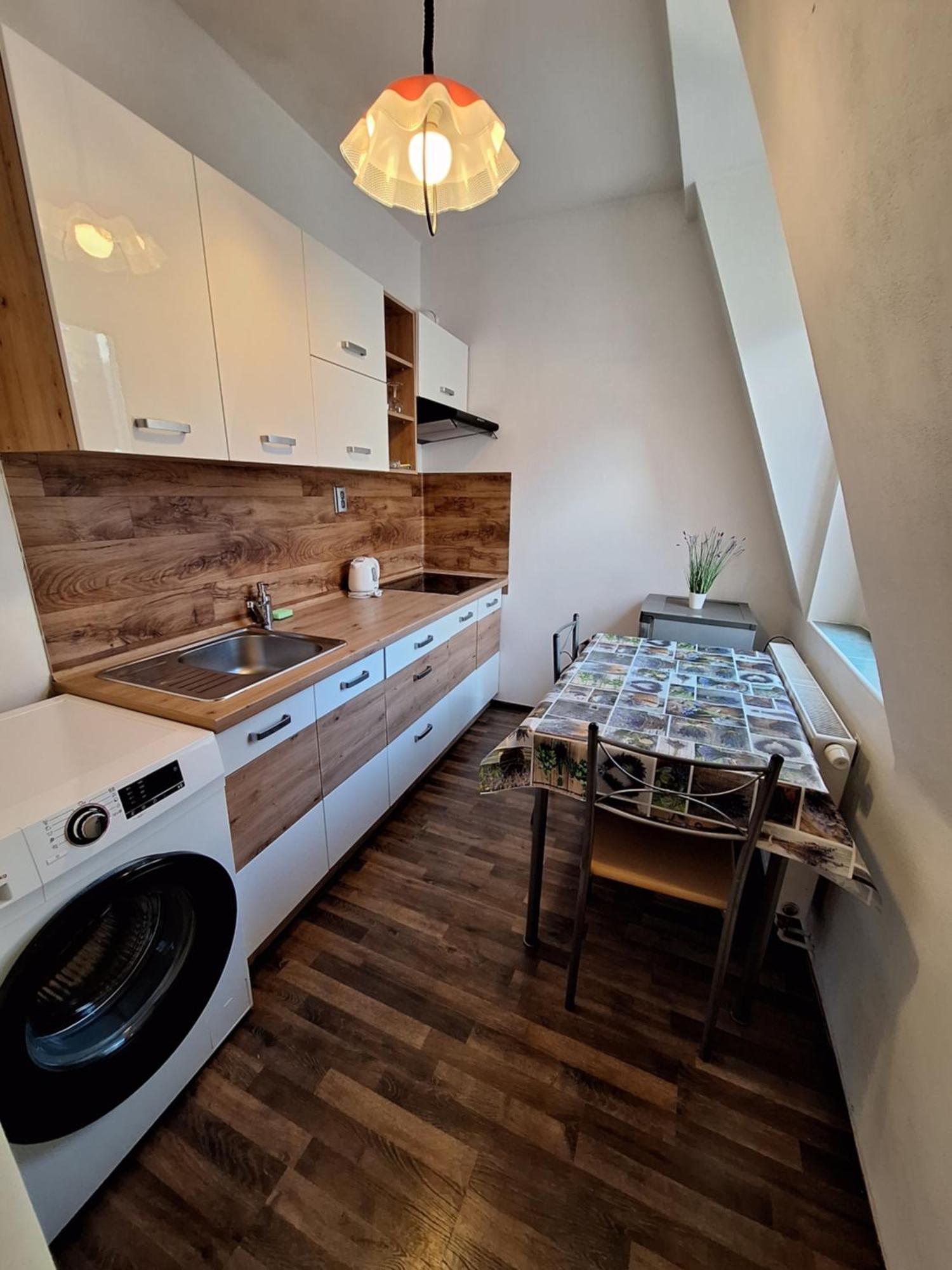 Residence Moravia Apartments كارلوفي فاري المظهر الخارجي الصورة